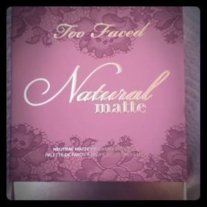 NIB Too Faced Natural Matte Eye Shadow Pallette